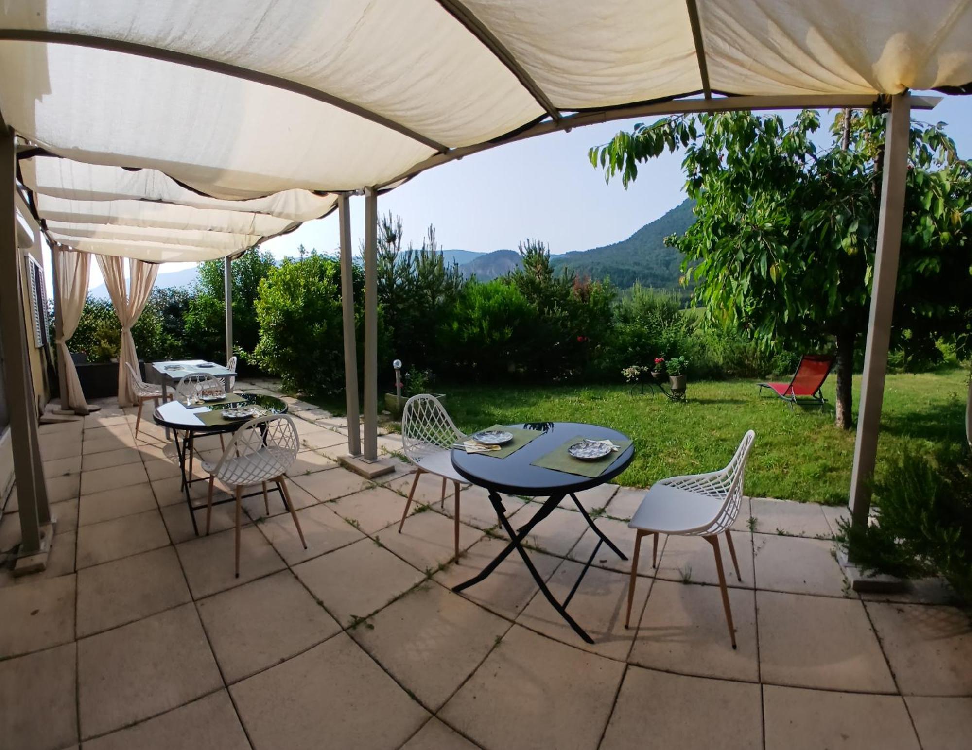 Les Terrasses Du Paradis Orpierre Exterior foto